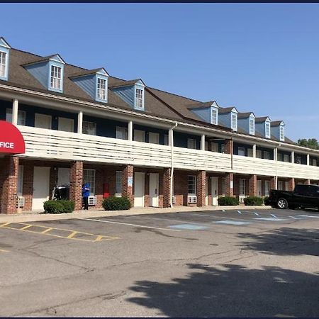 Travelodge By Wyndham Canton-Livonia Area, Mi Dış mekan fotoğraf