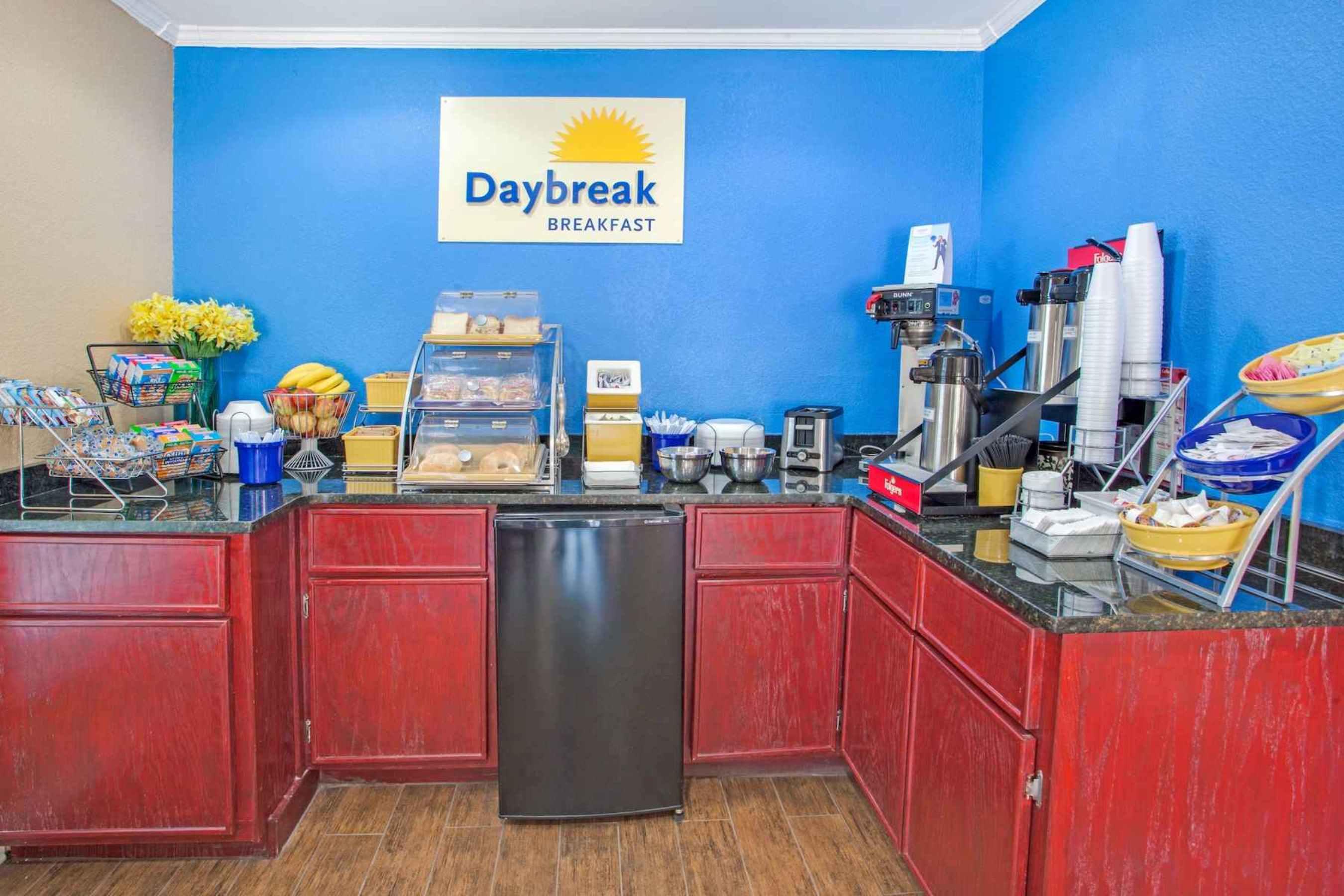 Travelodge By Wyndham Canton-Livonia Area, Mi Dış mekan fotoğraf