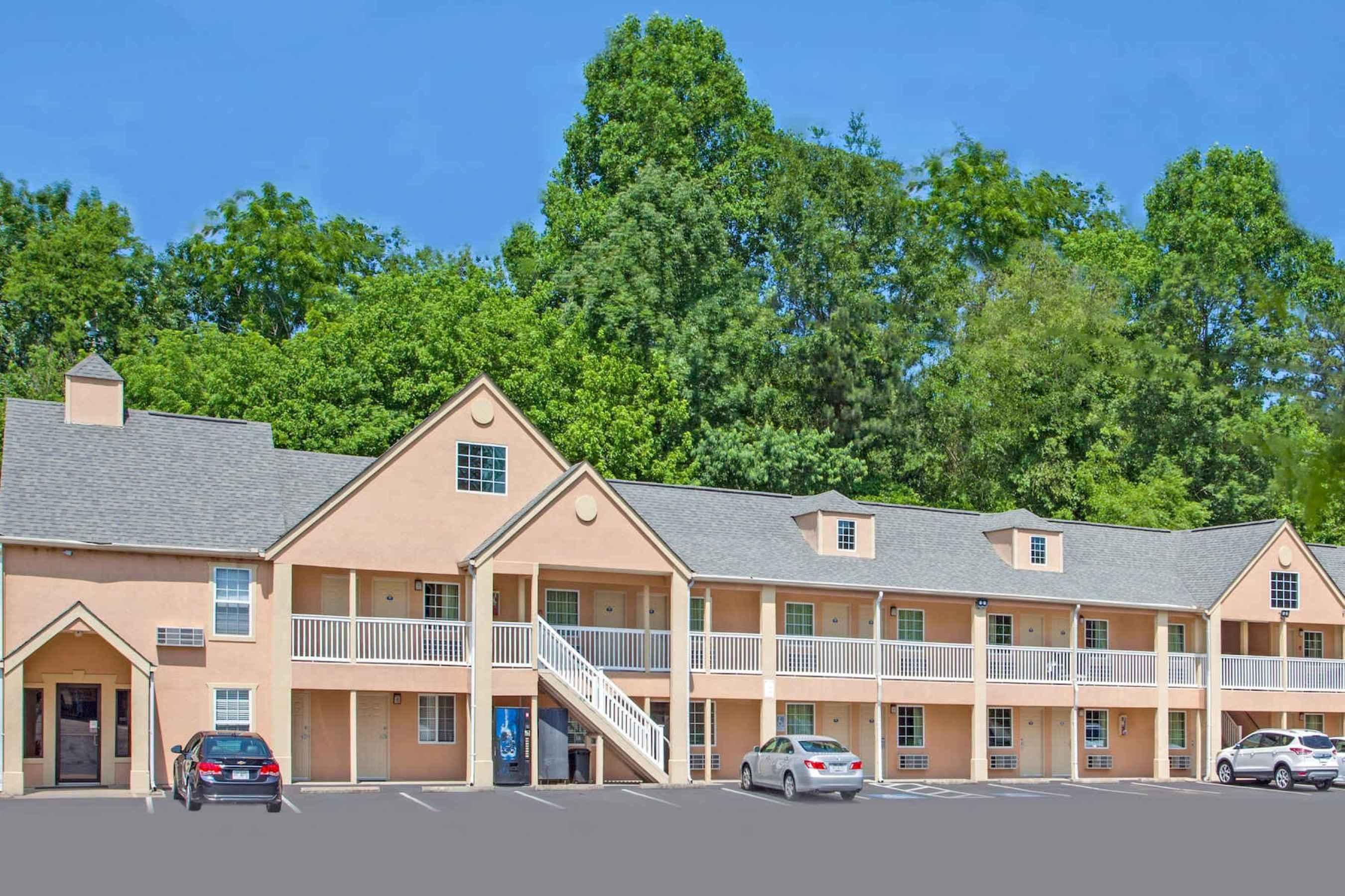 Travelodge By Wyndham Canton-Livonia Area, Mi Dış mekan fotoğraf