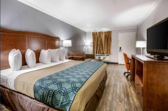 Travelodge By Wyndham Canton-Livonia Area, Mi Dış mekan fotoğraf