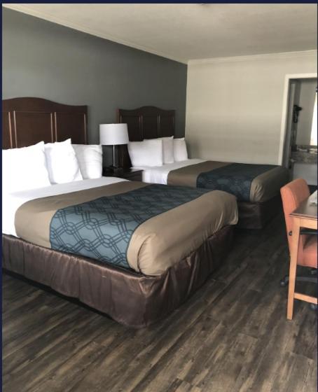 Travelodge By Wyndham Canton-Livonia Area, Mi Dış mekan fotoğraf