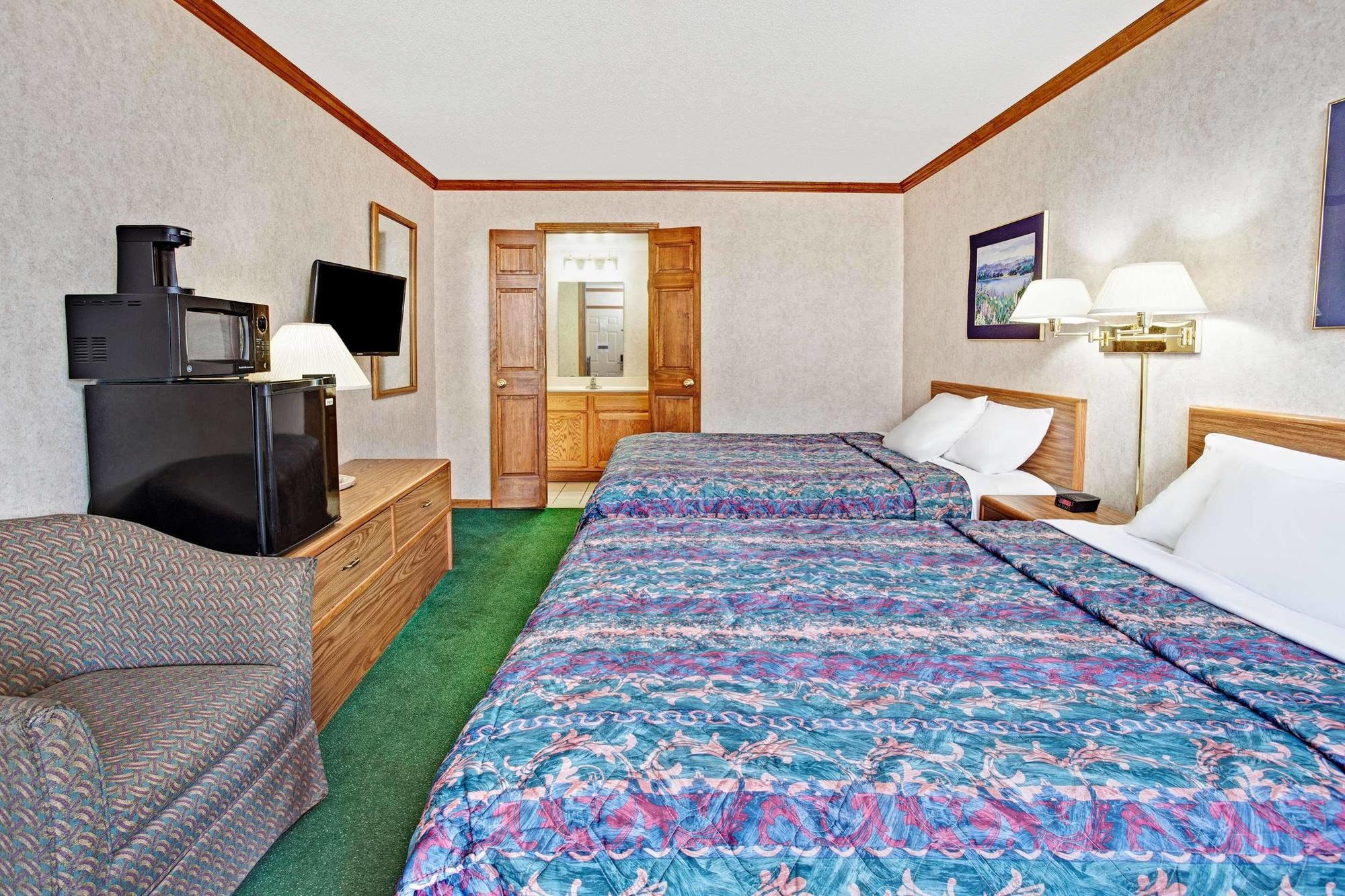 Travelodge By Wyndham Canton-Livonia Area, Mi Dış mekan fotoğraf